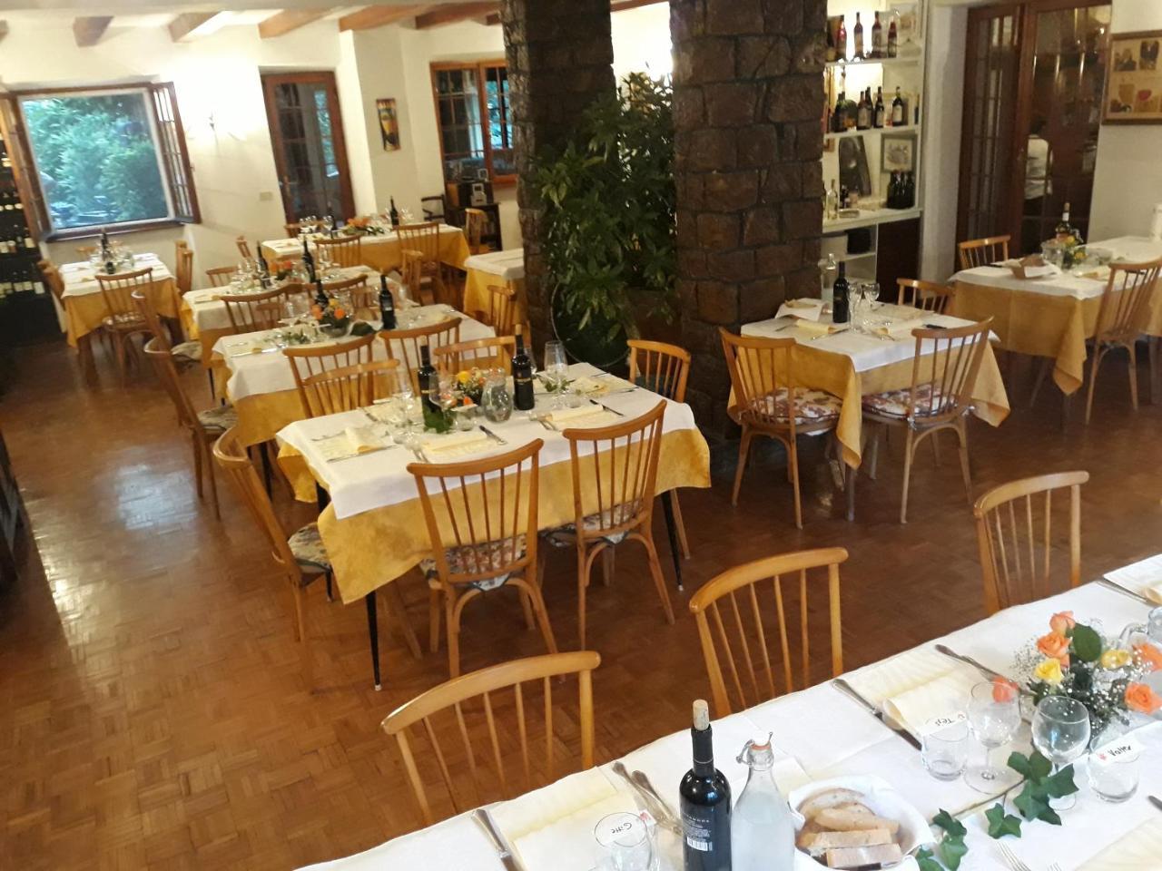 Albergo La Baita Corfino Екстериор снимка